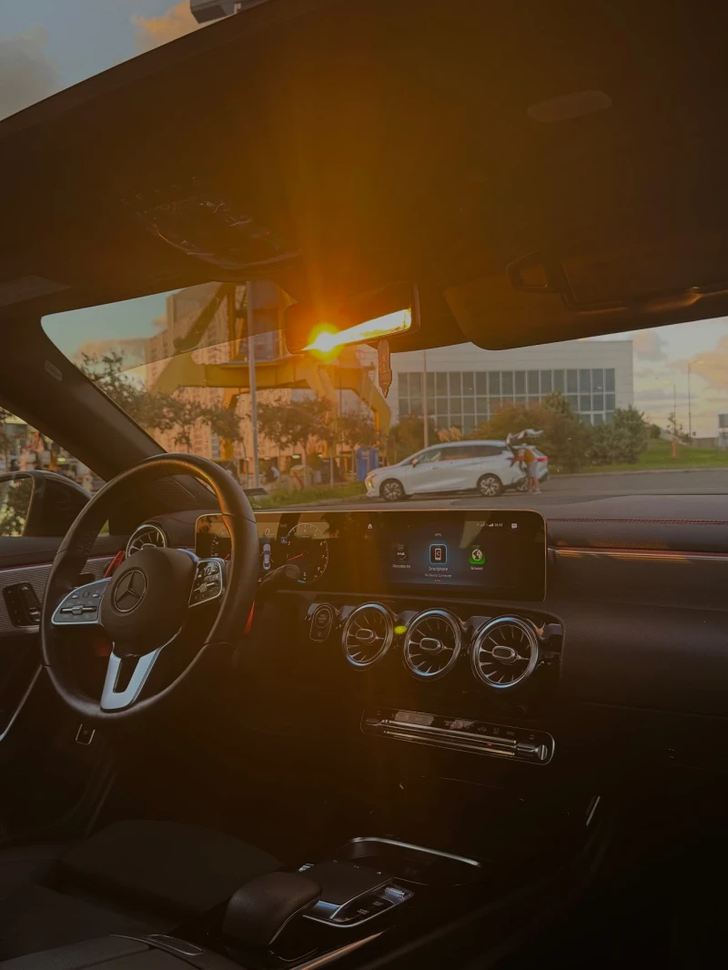 Mercedes-Benz CLA 250, снимка 12 - Автомобили и джипове - 52497515