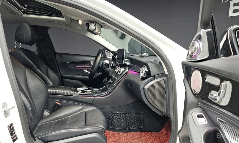 Mercedes-Benz C 200, снимка 10 - Автомобили и джипове - 52814200
