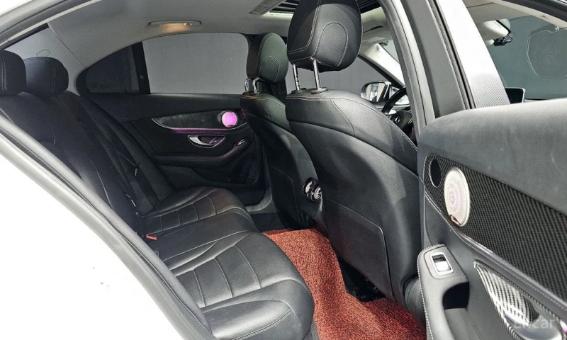 Mercedes-Benz C 200, снимка 11 - Автомобили и джипове - 52814200