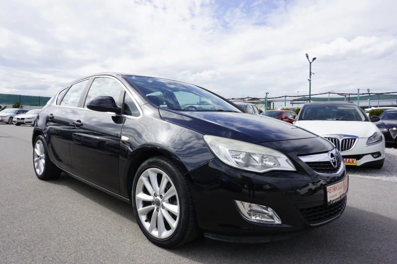 Opel Astra 1.7/COSMO/Навигация/кожен салон - 10999 лв. - 33583243 | Car24.bg