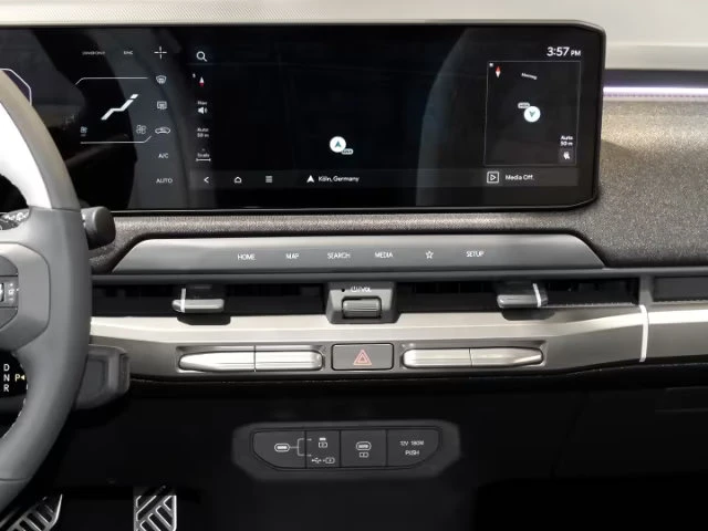Kia EV3 GT-LINE/204HP/PANO/360/HUD/MEMO/H&K/393q, снимка 7 - Автомобили и джипове - 54848919
