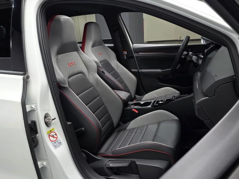 VW Golf 2.0 GTI Automatic ПОДГРЕВ* ОБДУХВАНЕ, снимка 10 - Автомобили и джипове - 56039531