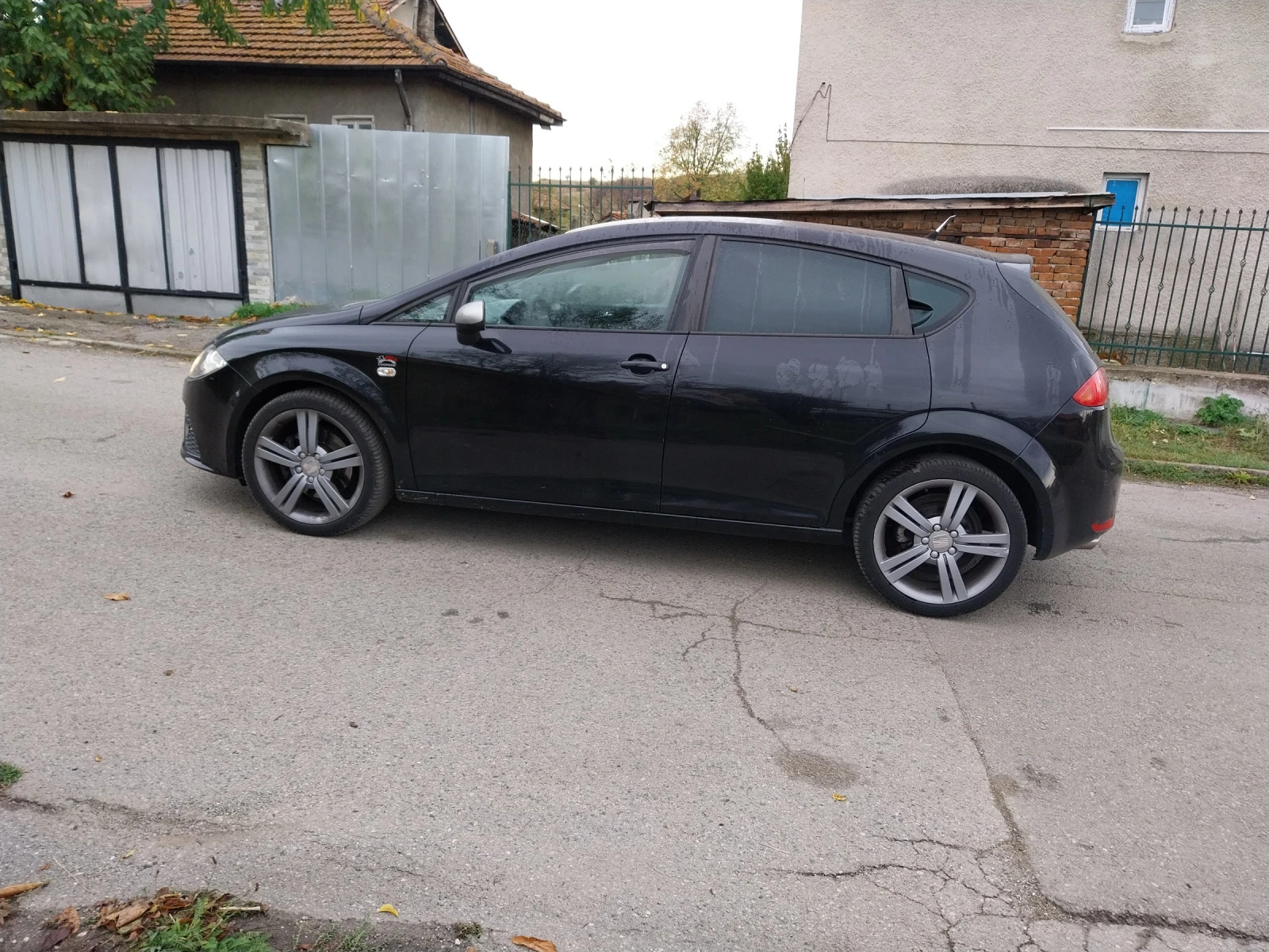 Seat Leon 2тди - изображение 2