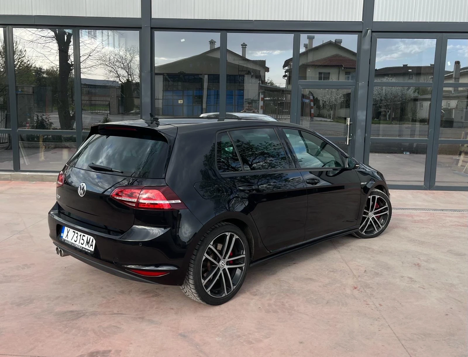 VW Golf GTD* AVTOMAT* CAMERA* KEYLESS* ACTIVE SOUND* LIZIN - изображение 8