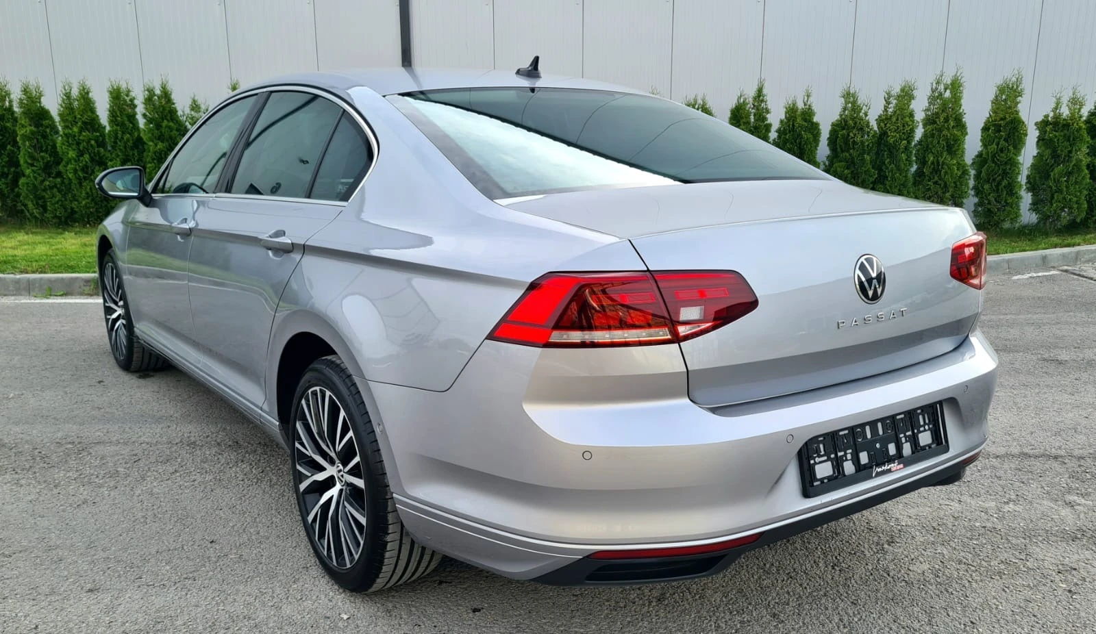 VW Passat 2.0 TDI Business - изображение 6