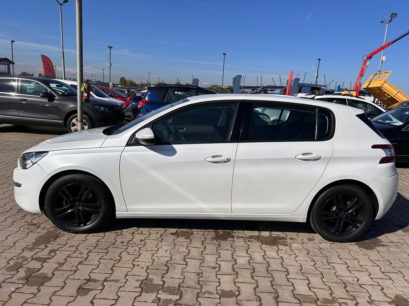 Peugeot 308 1.6HDI NAVI EURO 6 ЛИЗИНГ  - изображение 9