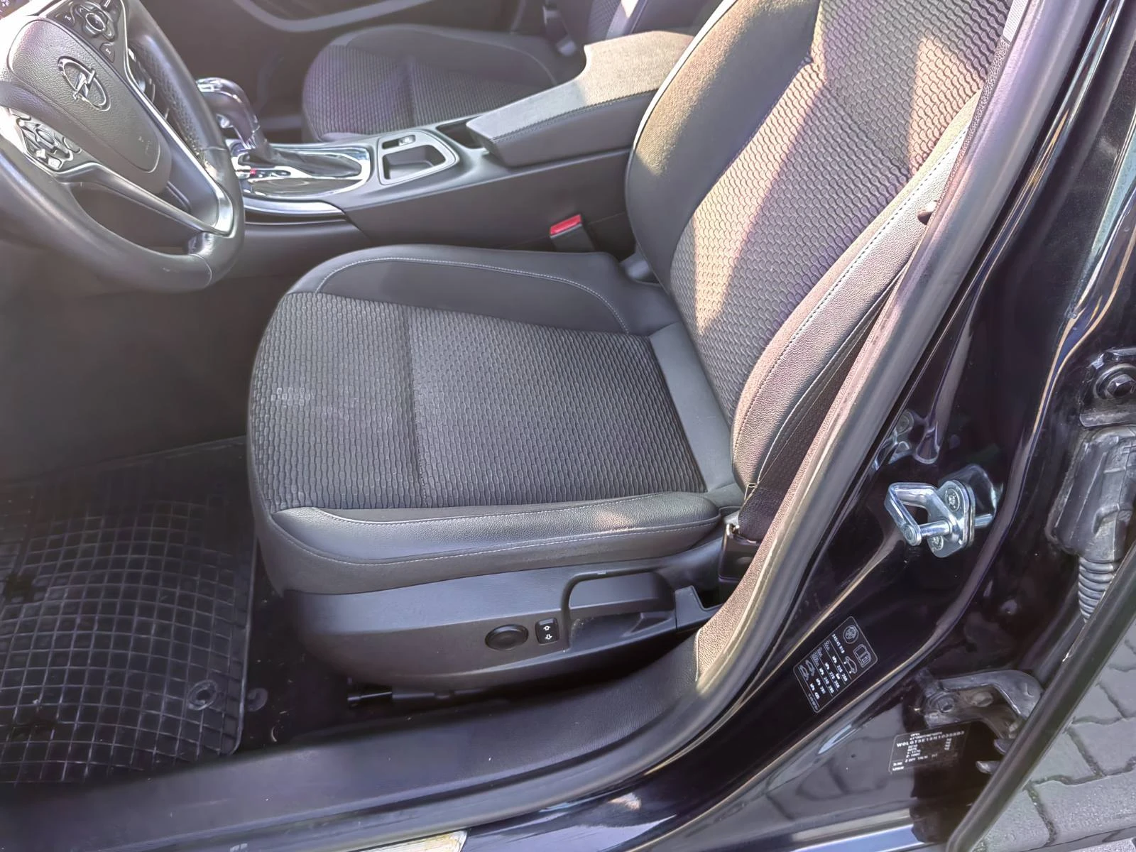 Opel Insignia 2.0 D | Mobile.bg   14