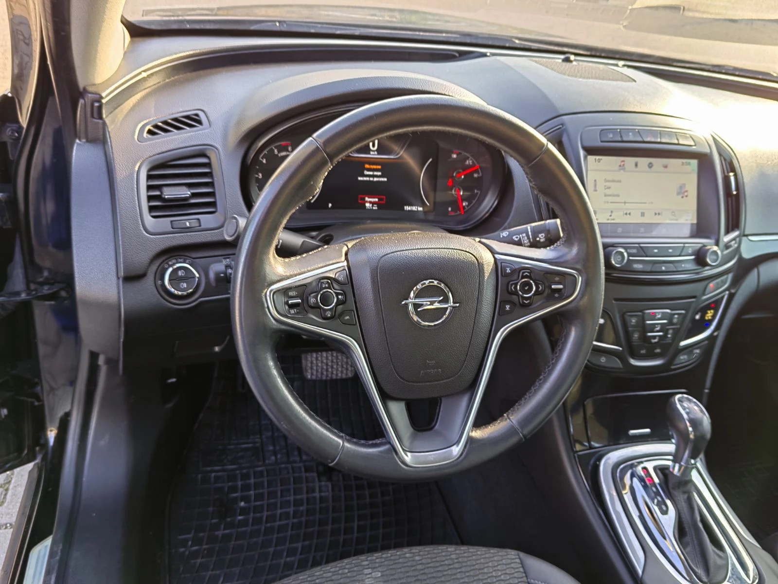 Opel Insignia 2.0 D | Mobile.bg   12