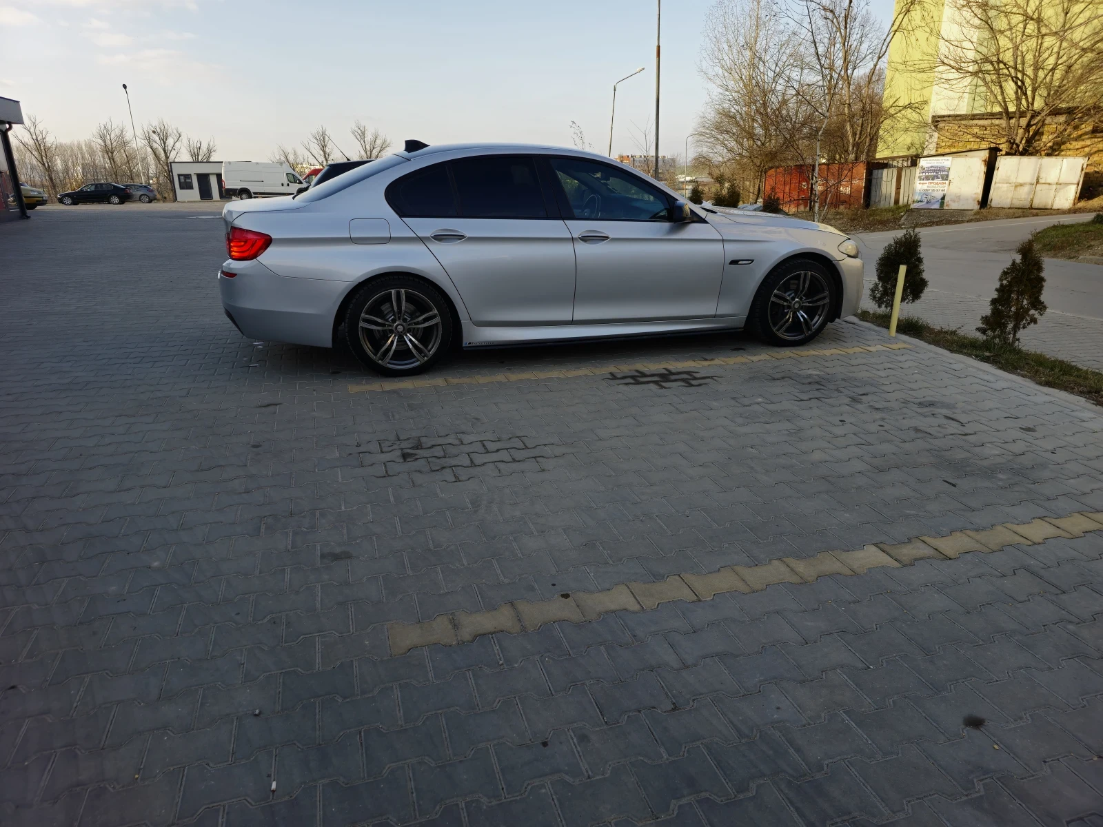 BMW 530 F10 - изображение 2