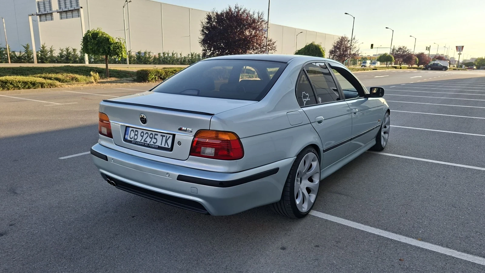 BMW 520 I - изображение 4