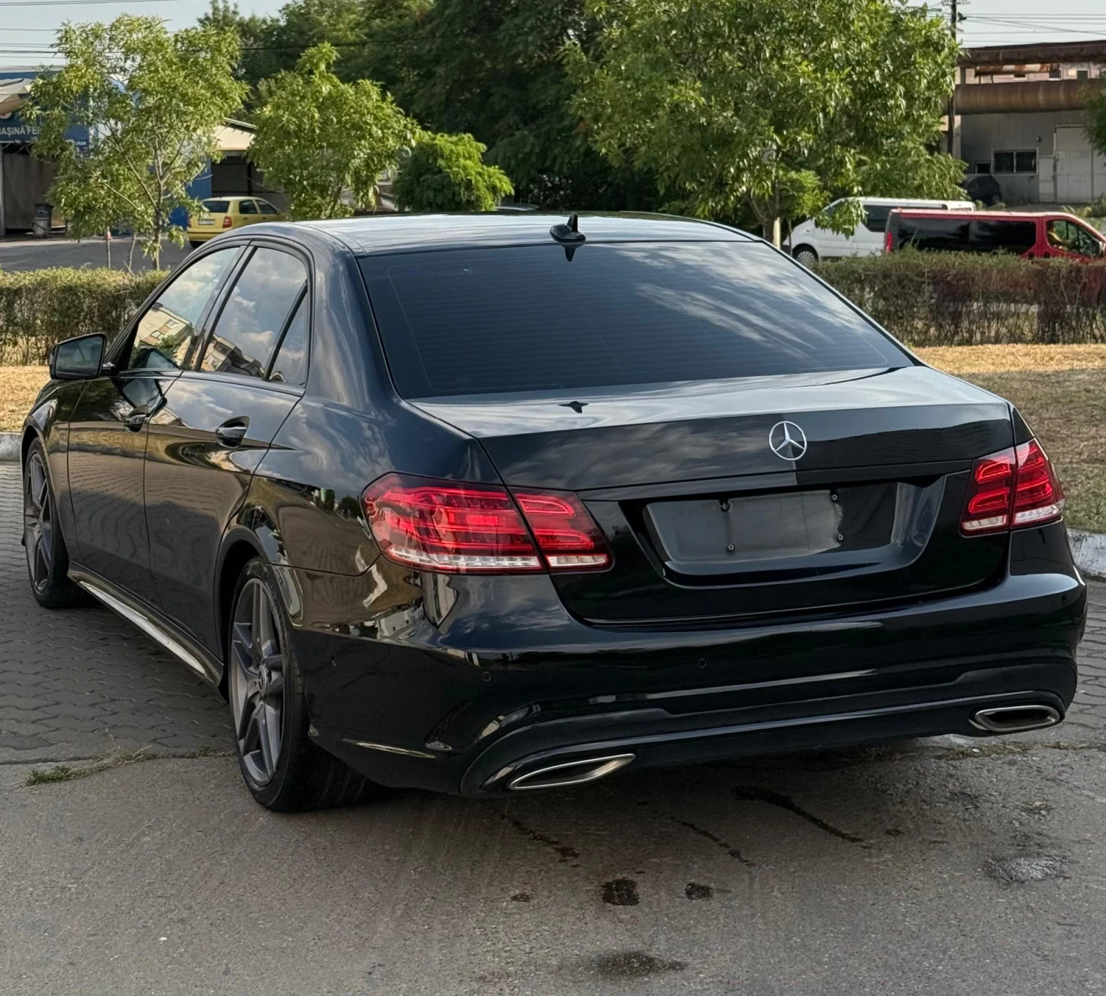 Mercedes-Benz E 350 cdi AMG 9Gtronic - изображение 6