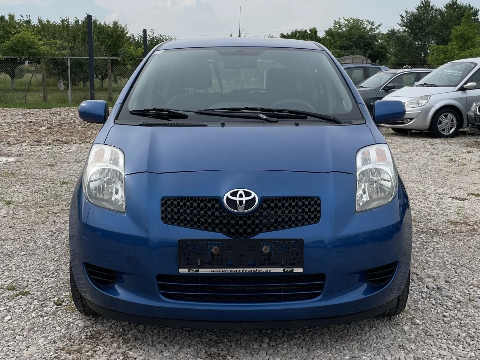 Toyota Yaris 1.3i * климатик*  - изображение 2