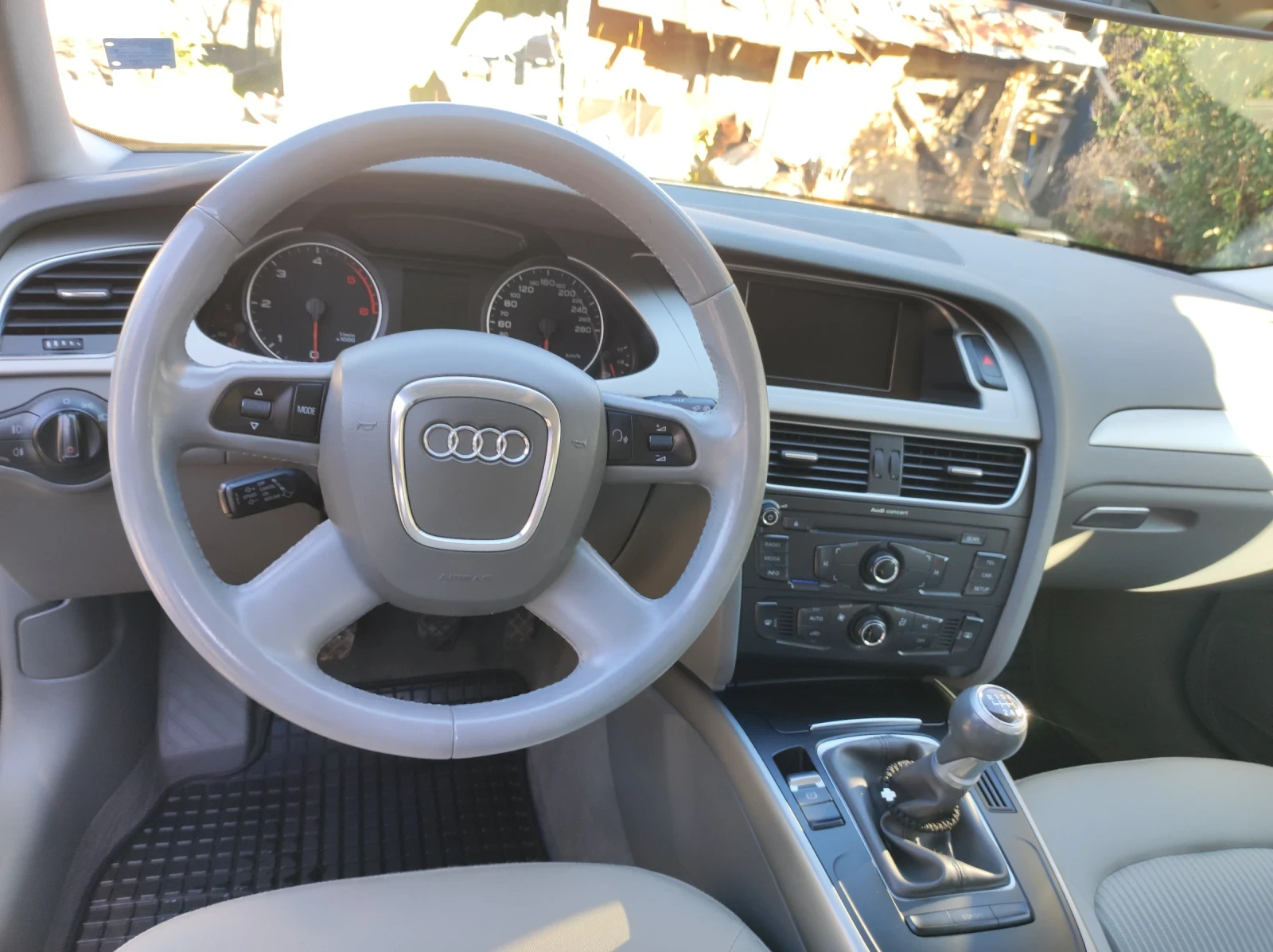 Audi A4 B8  | Mobile.bg � ����������� 8