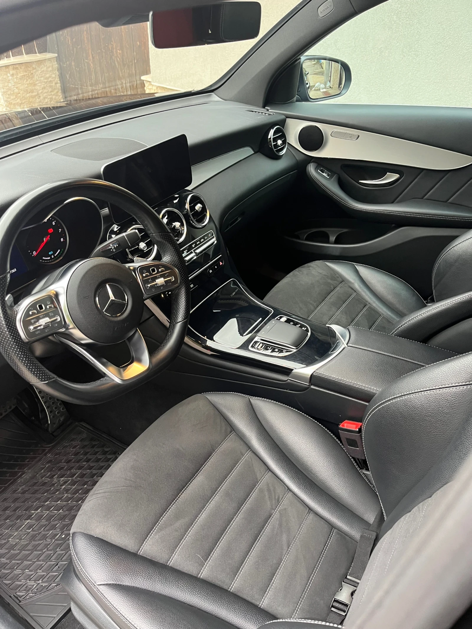 Mercedes-Benz GLC 200 GLC   2.0 4MATIC, 9G-Tronic, гаранция - изображение 10