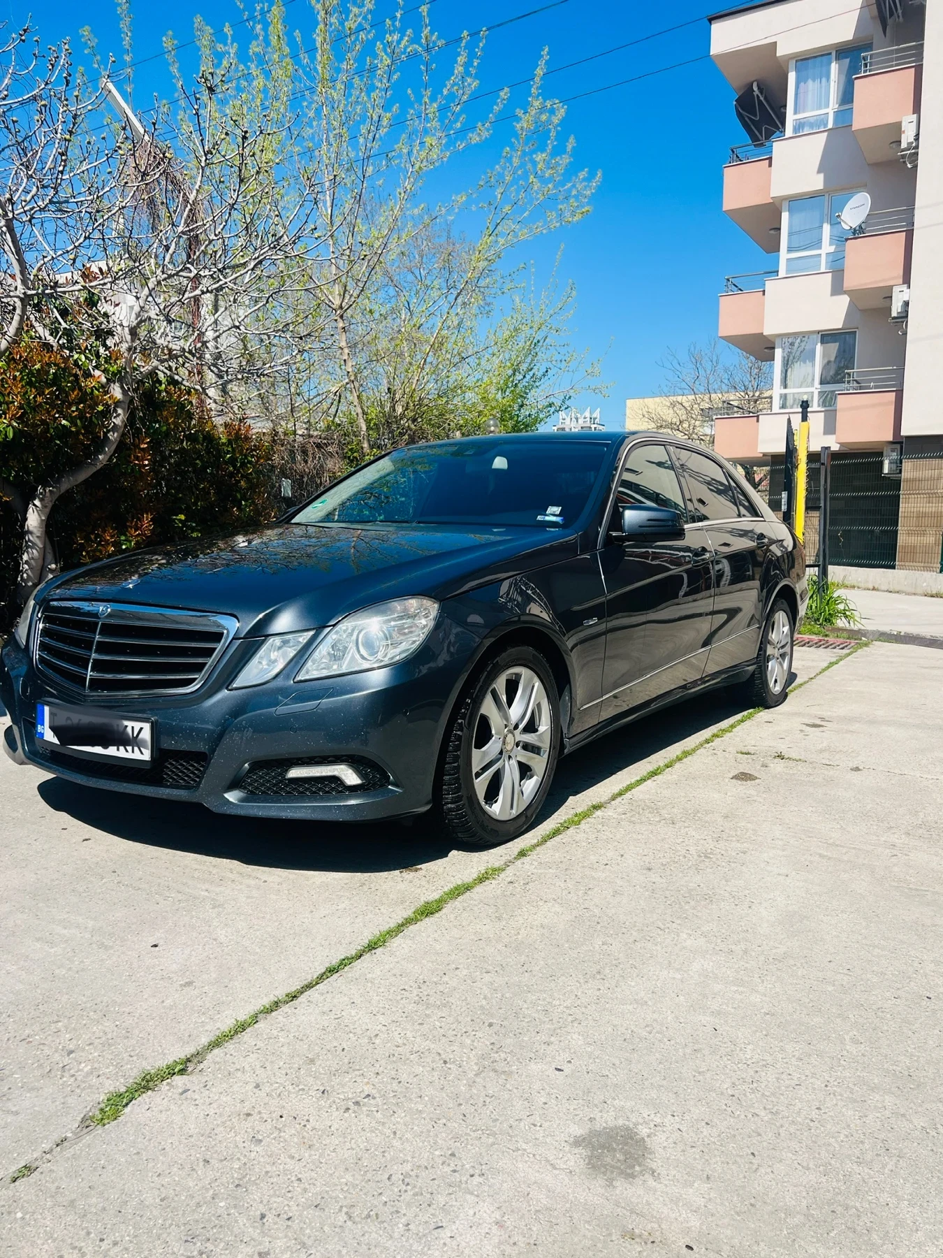 Mercedes-Benz E 250 2200 cdi Avangard, снимка 2 - Автомобили и джипове - 53689218