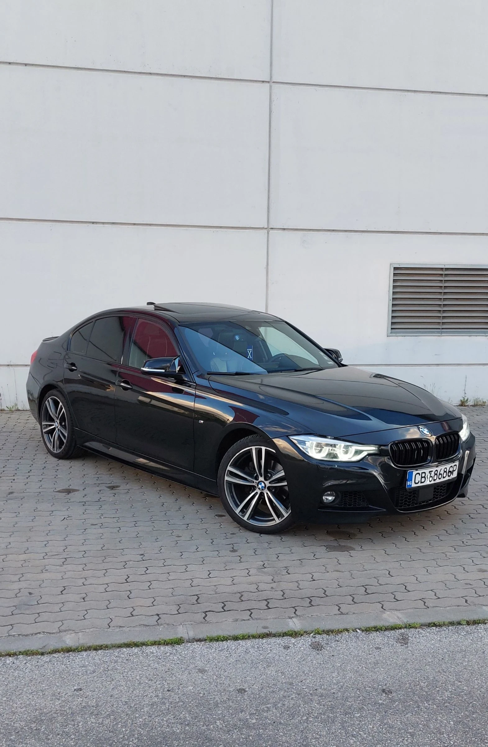 BMW 320 B47 - Facelift | xDrive | М-Sport Package | , снимка 2 - Автомобили и джипове - 54813517