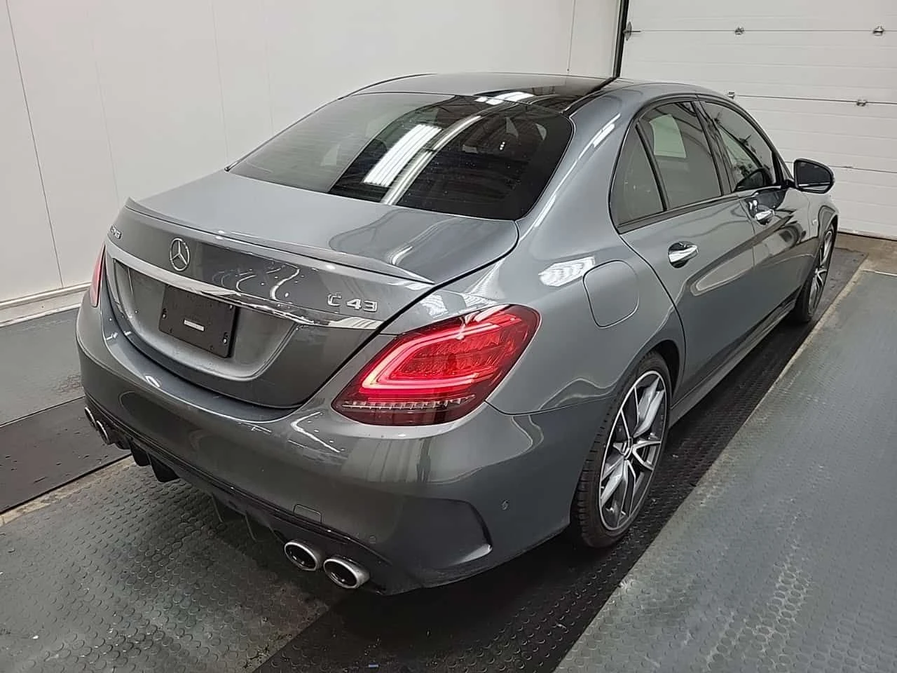 Mercedes-Benz C 43 AMG  ДИСТРОНИК * 360 * BURMESTER * PANO * 2 КЛЮЧА, снимка 3 - Автомобили и джипове - 54348769