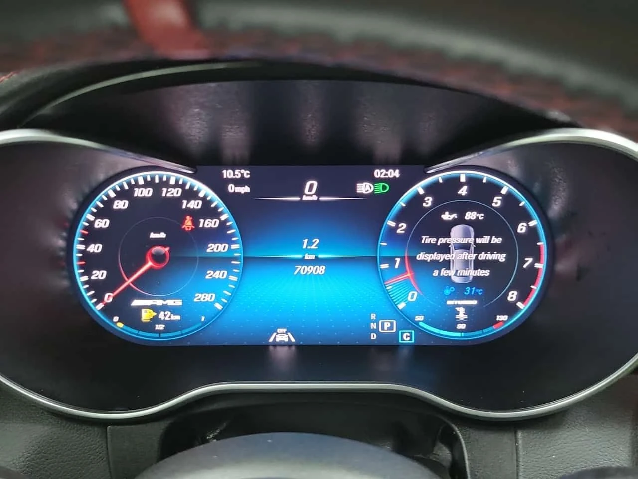Mercedes-Benz C 43 AMG  ДИСТРОНИК * 360 * BURMESTER * PANO * 2 КЛЮЧА, снимка 9 - Автомобили и джипове - 54348769
