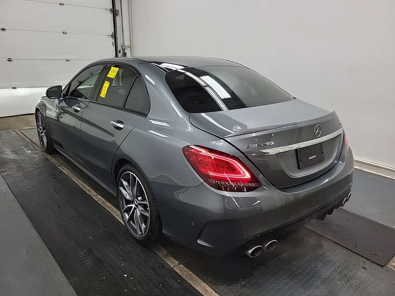 Mercedes-Benz C 43 AMG  ДИСТРОНИК * 360 * BURMESTER * PANO * 2 КЛЮЧА, снимка 4 - Автомобили и джипове - 54348769