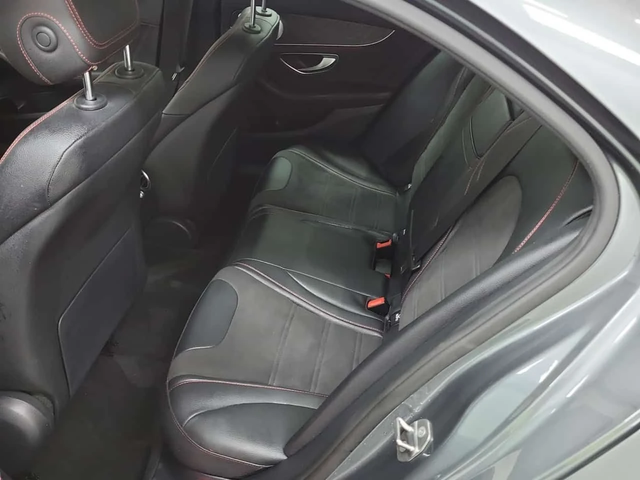 Mercedes-Benz C 43 AMG  ДИСТРОНИК * 360 * BURMESTER * PANO * 2 КЛЮЧА, снимка 12 - Автомобили и джипове - 54348769