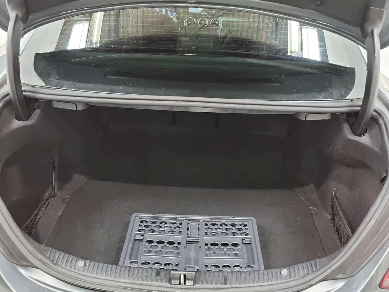 Mercedes-Benz C 43 AMG  ДИСТРОНИК * 360 * BURMESTER * PANO * 2 КЛЮЧА, снимка 14 - Автомобили и джипове - 54348769