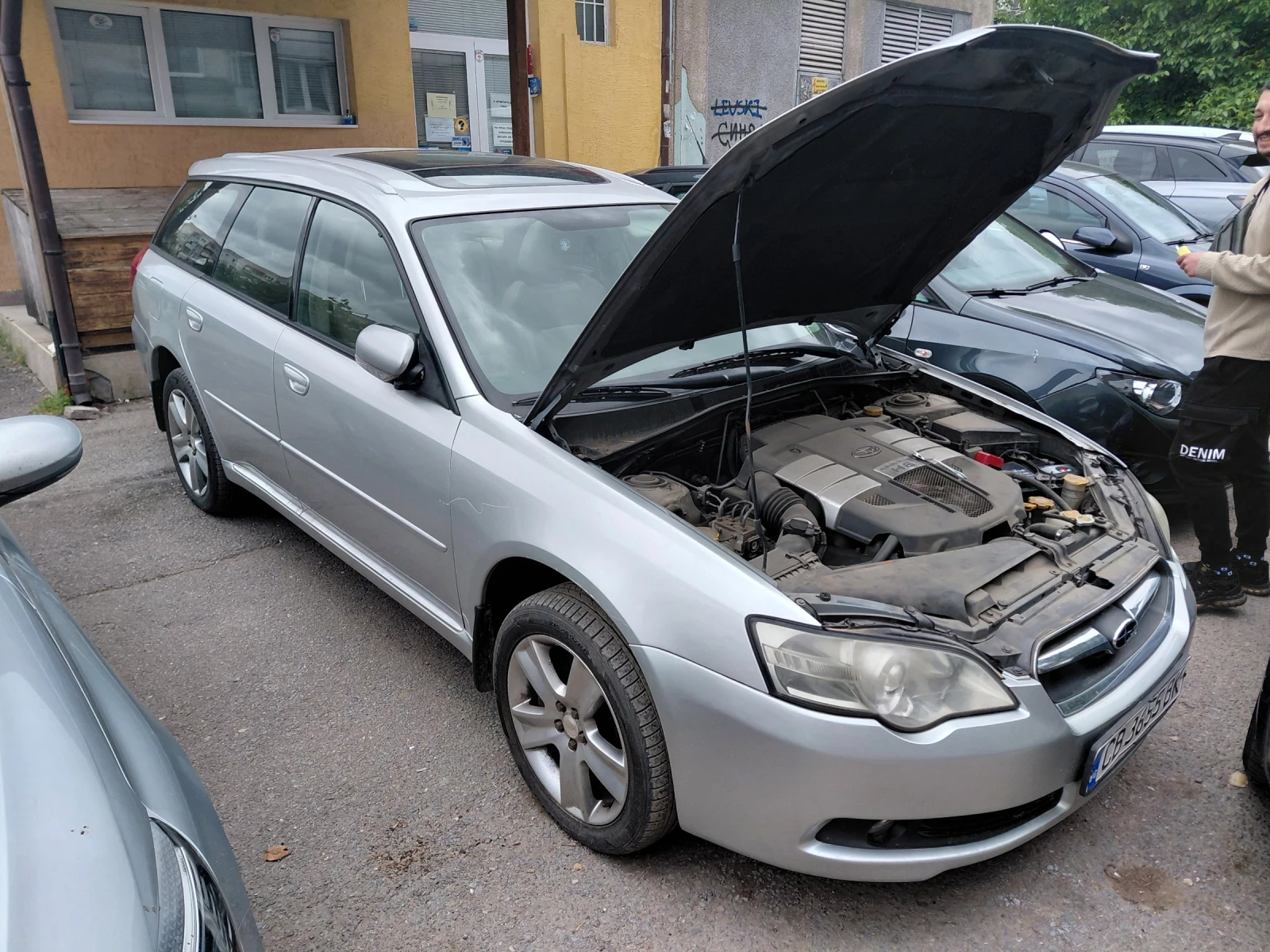 Subaru Legacy 3.0 245kc., снимка 8 - Автомобили и джипове - 54455712