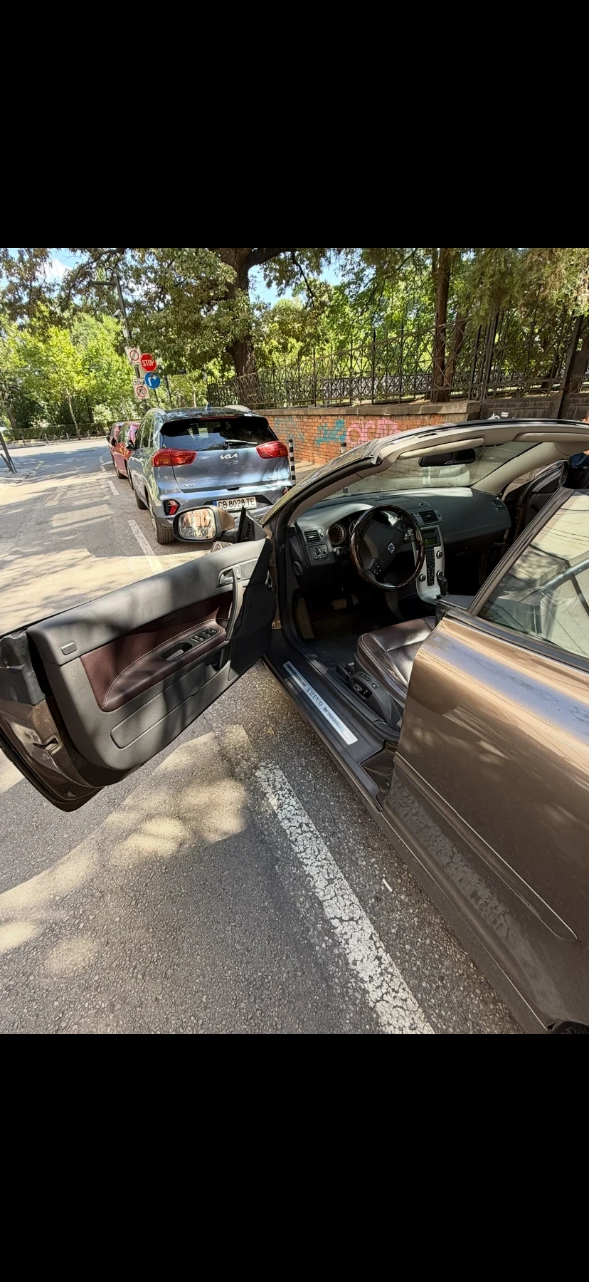 Volvo C70 2.3 T5, снимка 14 - Автомобили и джипове - 54717026