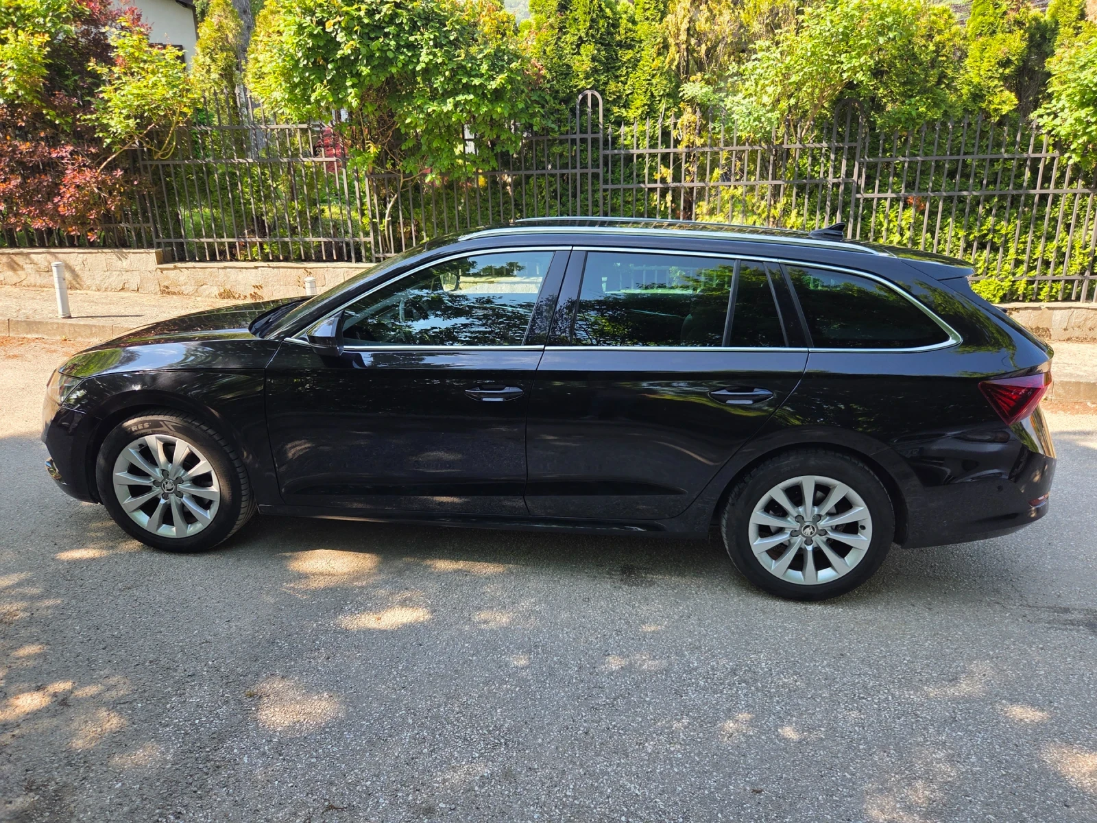 Skoda Octavia 2.0 TDI MATRIX, снимка 7 - Автомобили и джипове - 54999691