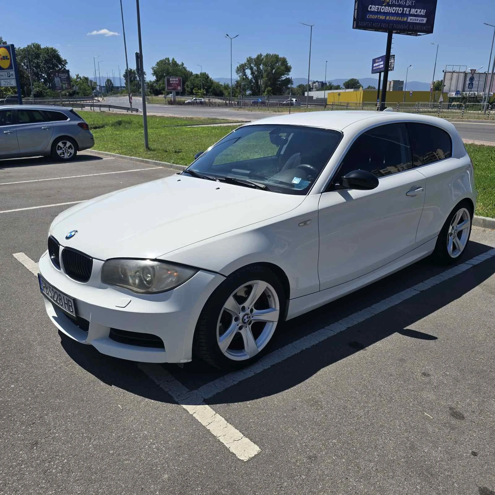 BMW 123 M пакет, снимка 2 - Автомобили и джипове - 55104249