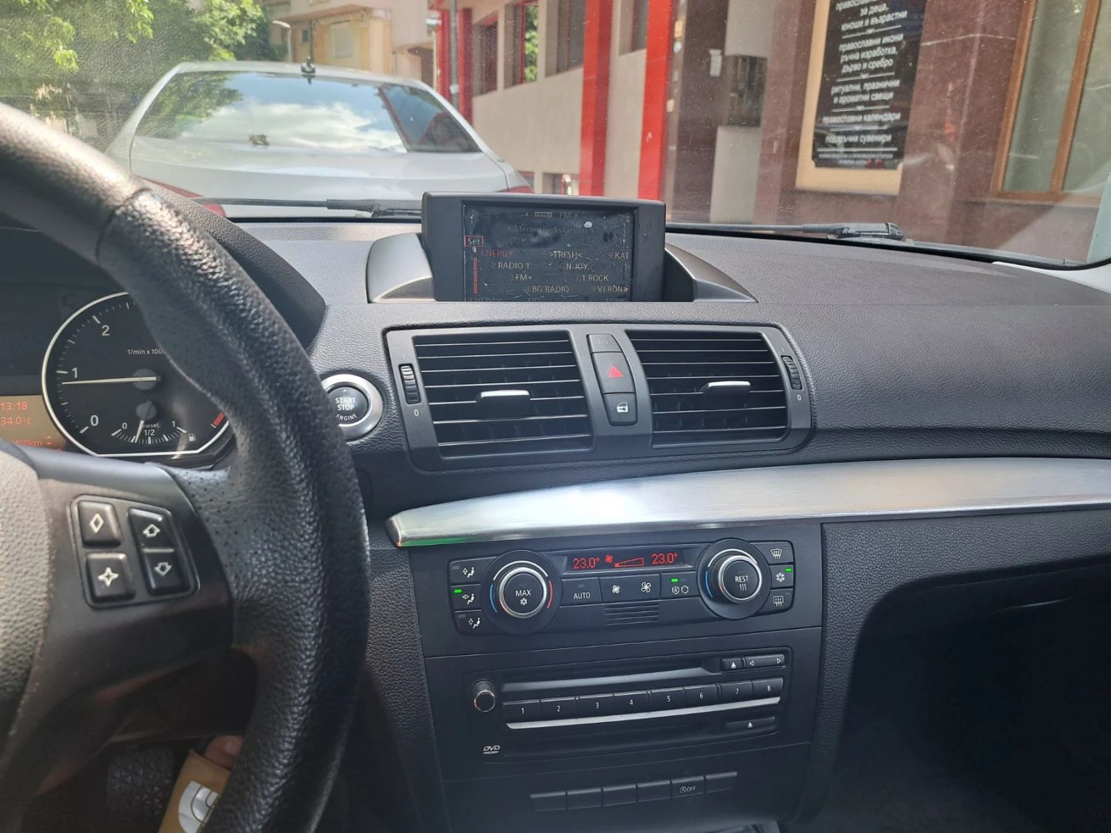 BMW 123 M пакет, снимка 9 - Автомобили и джипове - 55104249