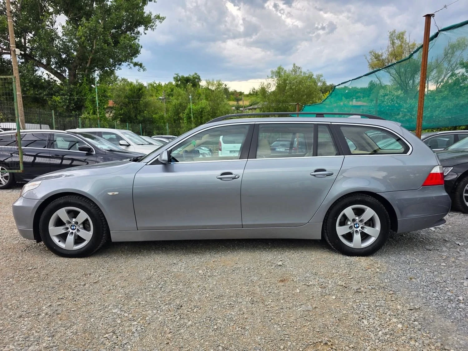 BMW 525 177K.C. / АВТОМАТ / НАВИ / КОЖА / 2007 ГОДИНА, снимка 5 - Автомобили и джипове - 55240976
