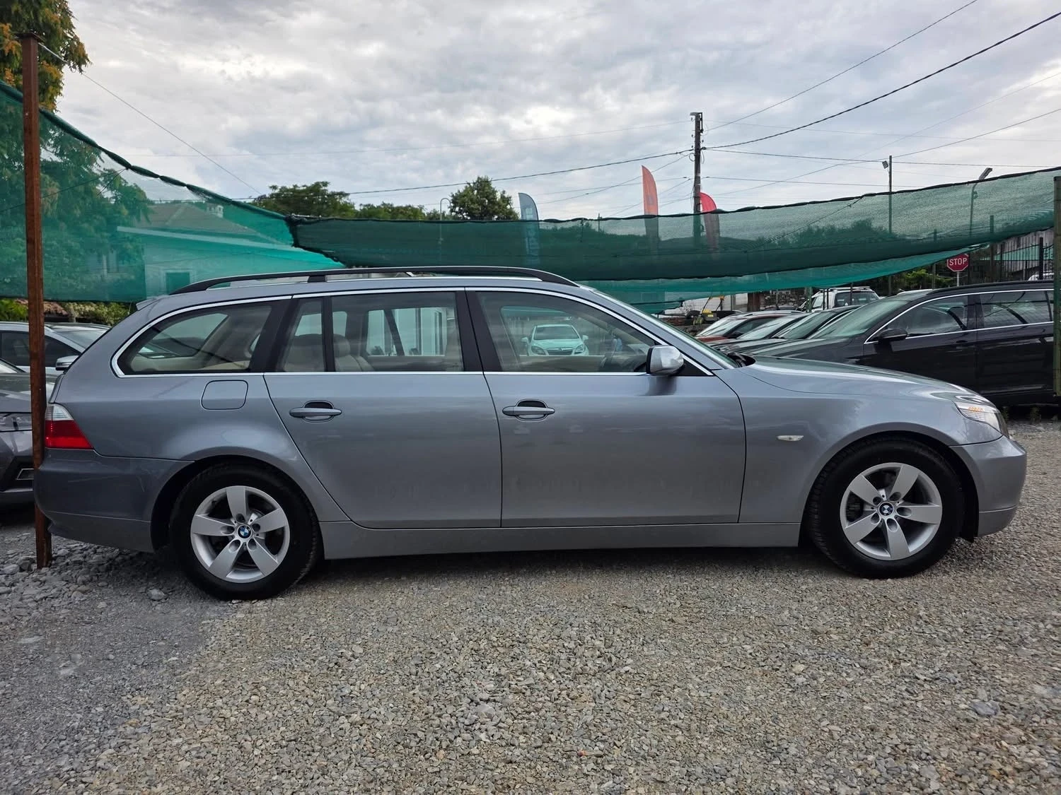 BMW 525 177K.C. / АВТОМАТ / НАВИ / КОЖА / 2007 ГОДИНА, снимка 6 - Автомобили и джипове - 55240976