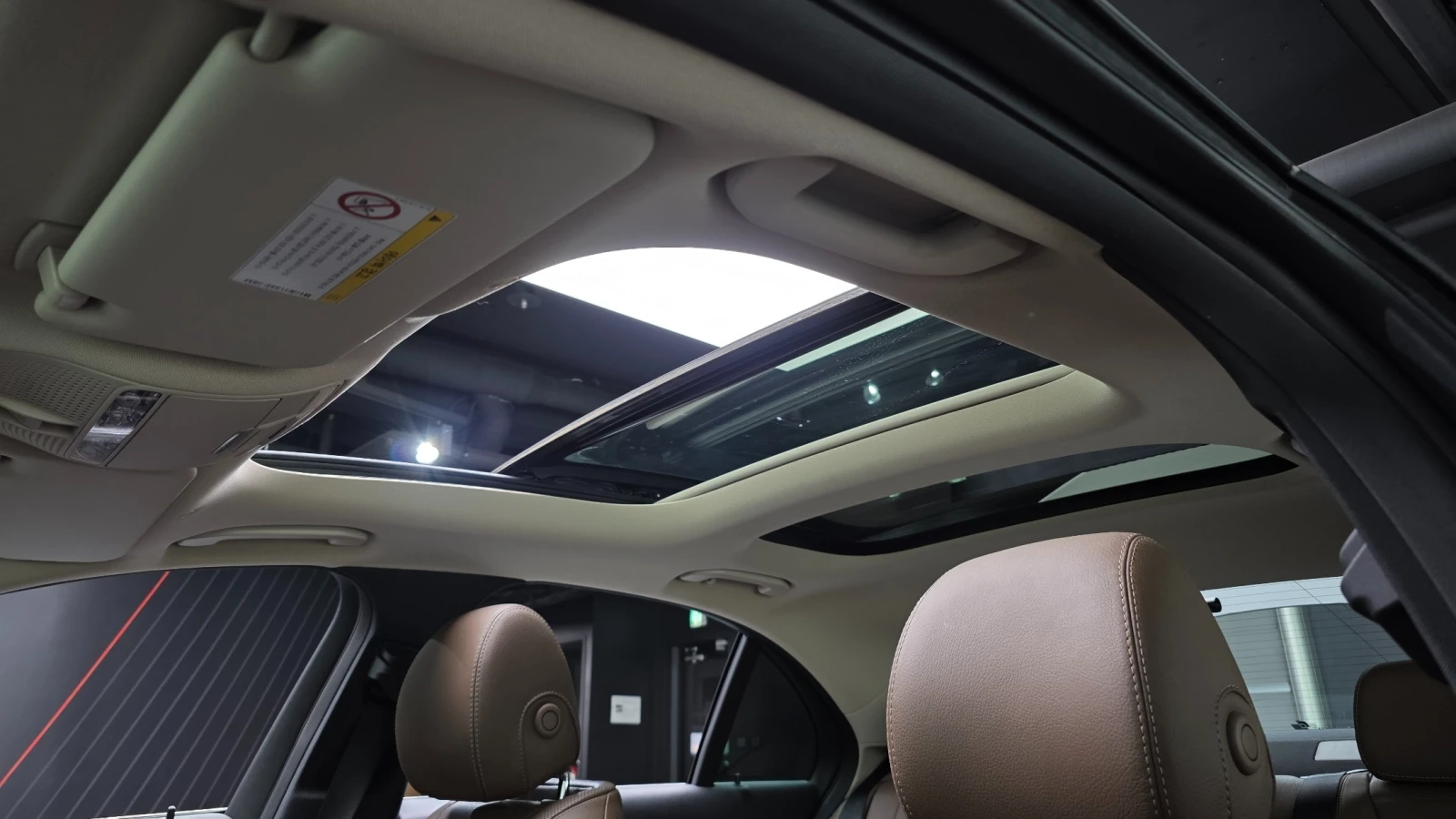 Mercedes-Benz E 300 2.0 Avantgarde , снимка 14 - Автомобили и джипове - 56085076