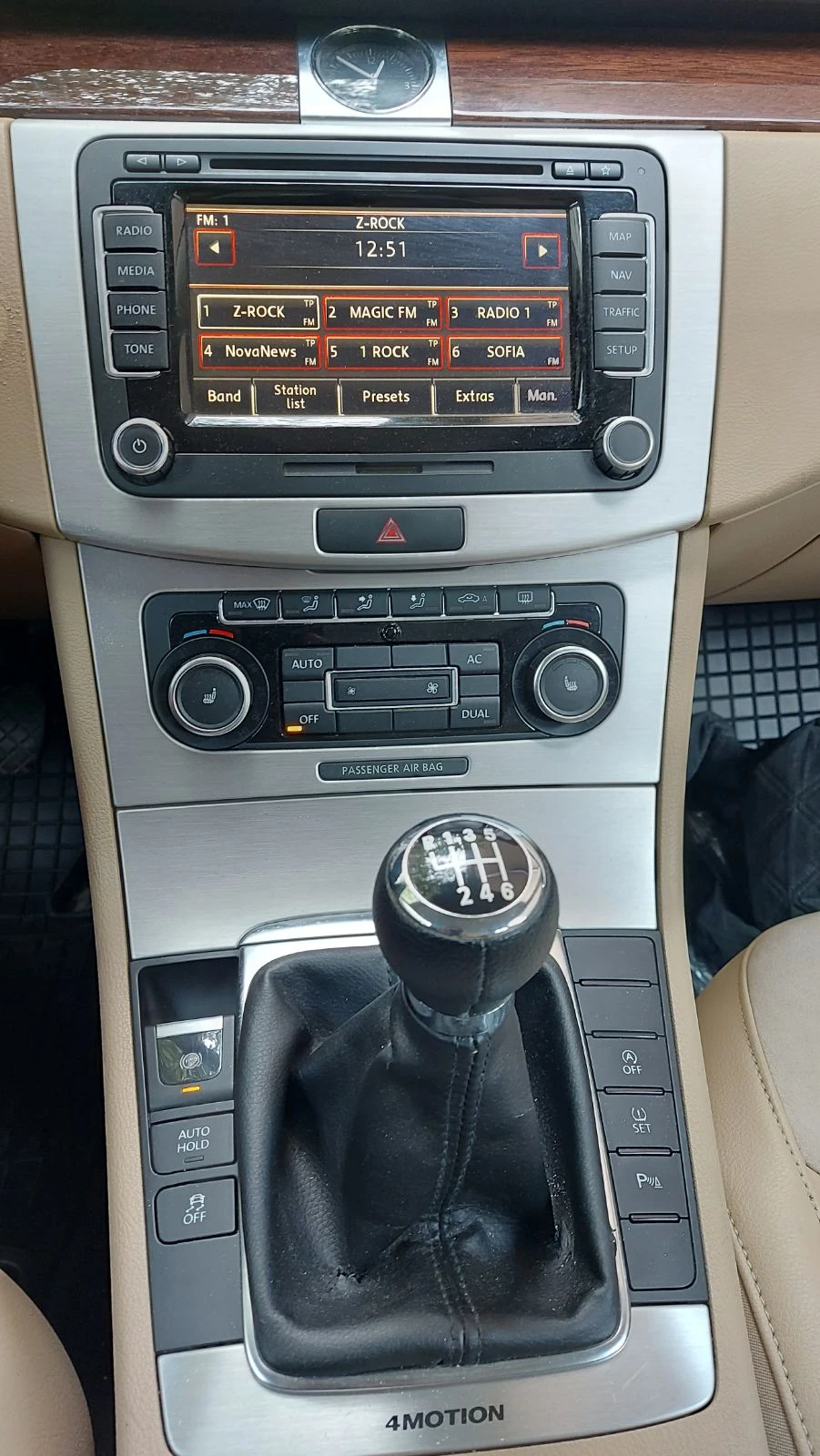 VW Passat, снимка 8 - Автомобили и джипове - 56206306