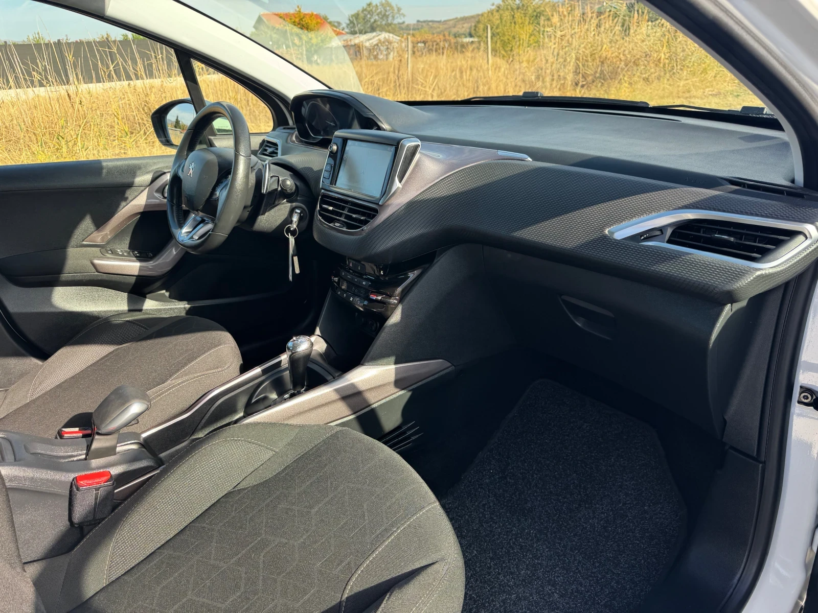 Peugeot 2008 1.6 HDI * AVTOMAT* NAVI* TOP*  | Mobile.bg � ����������� 12