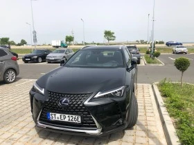 Lexus UX 300e Luxury, снимка 2