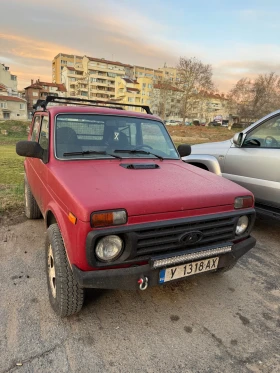 Lada Niva 21214 с АГУ, снимка 1