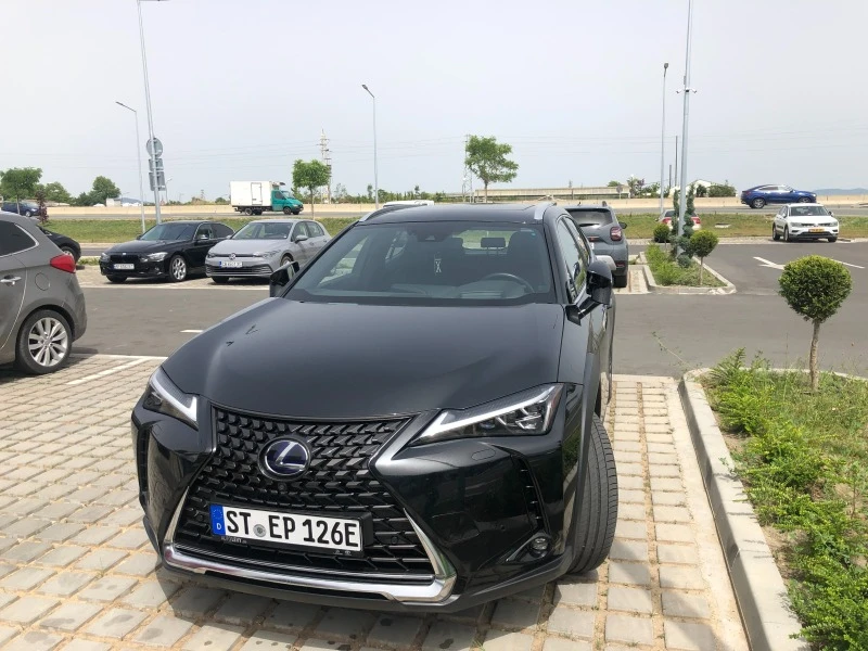 Lexus UX 300e Luxury, снимка 2 - Автомобили и джипове - 47291833