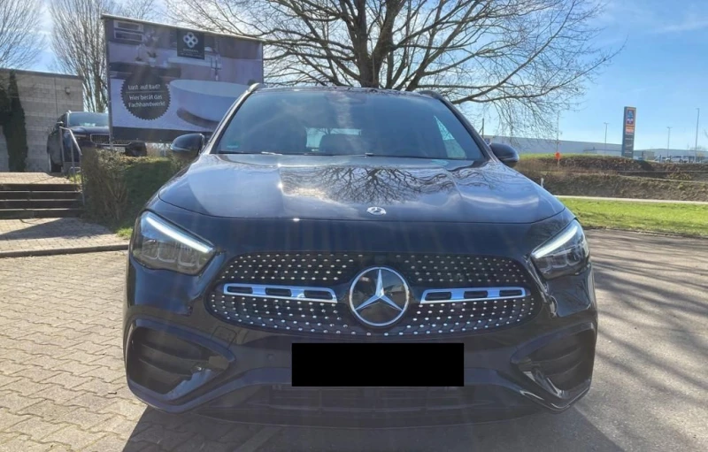 Mercedes-Benz GLA 200 d 4Matic = AMG Line= Night Package Гаранция, снимка 3 - Автомобили и джипове - 47238467