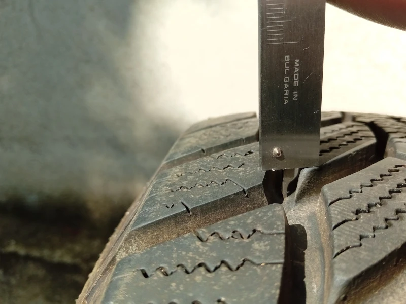 SsangYong Actyon, снимка 14 - Автомобили и джипове - 52416080