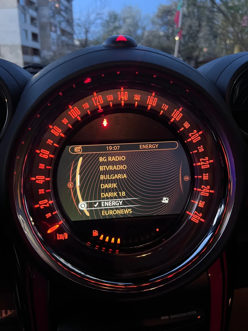 Mini Countryman, снимка 7 - Автомобили и джипове - 52019483