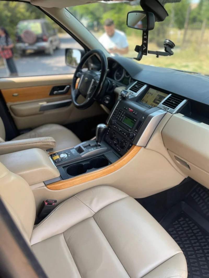 Land Rover Range Rover Sport ОБСЛУЖЕНА , снимка 5 - Автомобили и джипове - 53153814