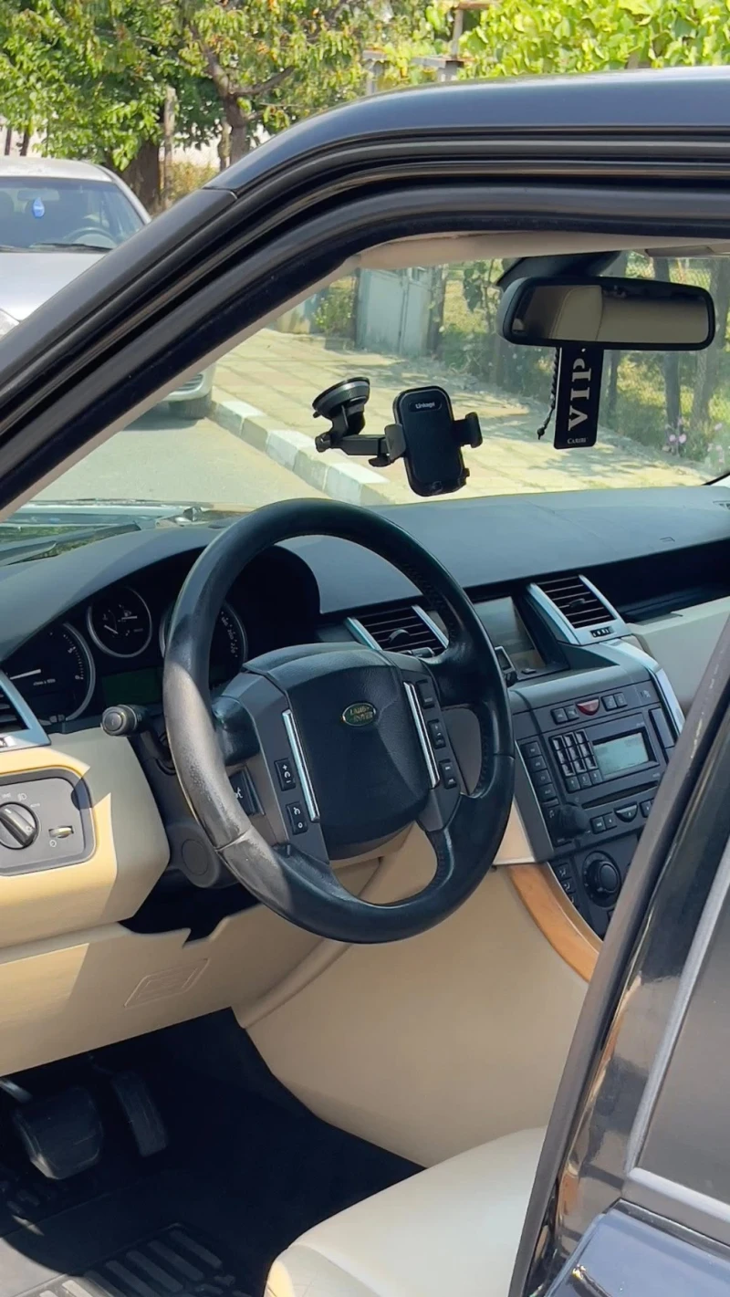 Land Rover Range Rover Sport ОБСЛУЖЕНА , снимка 4 - Автомобили и джипове - 53153814