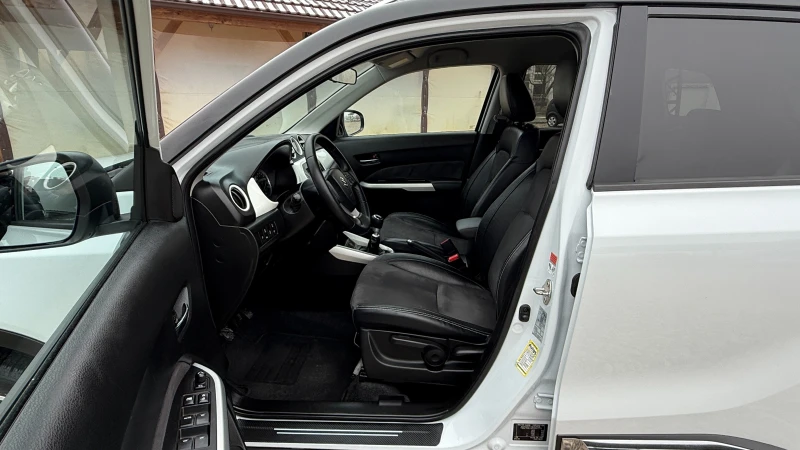 Suzuki Vitara 1.6DDIS/168000км/EURO 6B/NAVI/DISTRONIC/ИТАЛИЯ, снимка 13 - Автомобили и джипове - 53440808