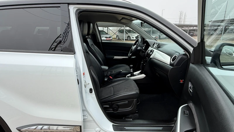 Suzuki Vitara 1.6DDIS/168000км/EURO 6B/NAVI/DISTRONIC/ИТАЛИЯ, снимка 14 - Автомобили и джипове - 53440808