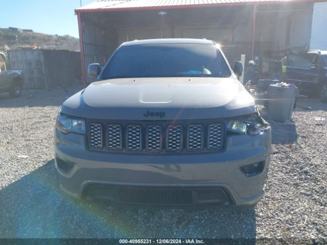 Jeep Grand cherokee ALTITUDE 4X4, снимка 2 - Автомобили и джипове - 48630165