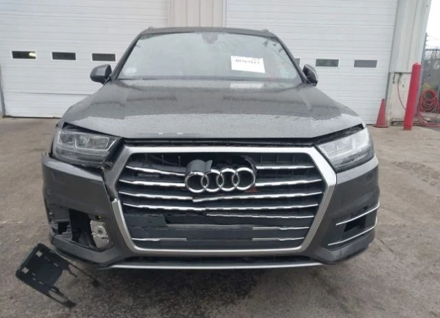 Audi Q7, снимка 7 - Автомобили и джипове - 48811828