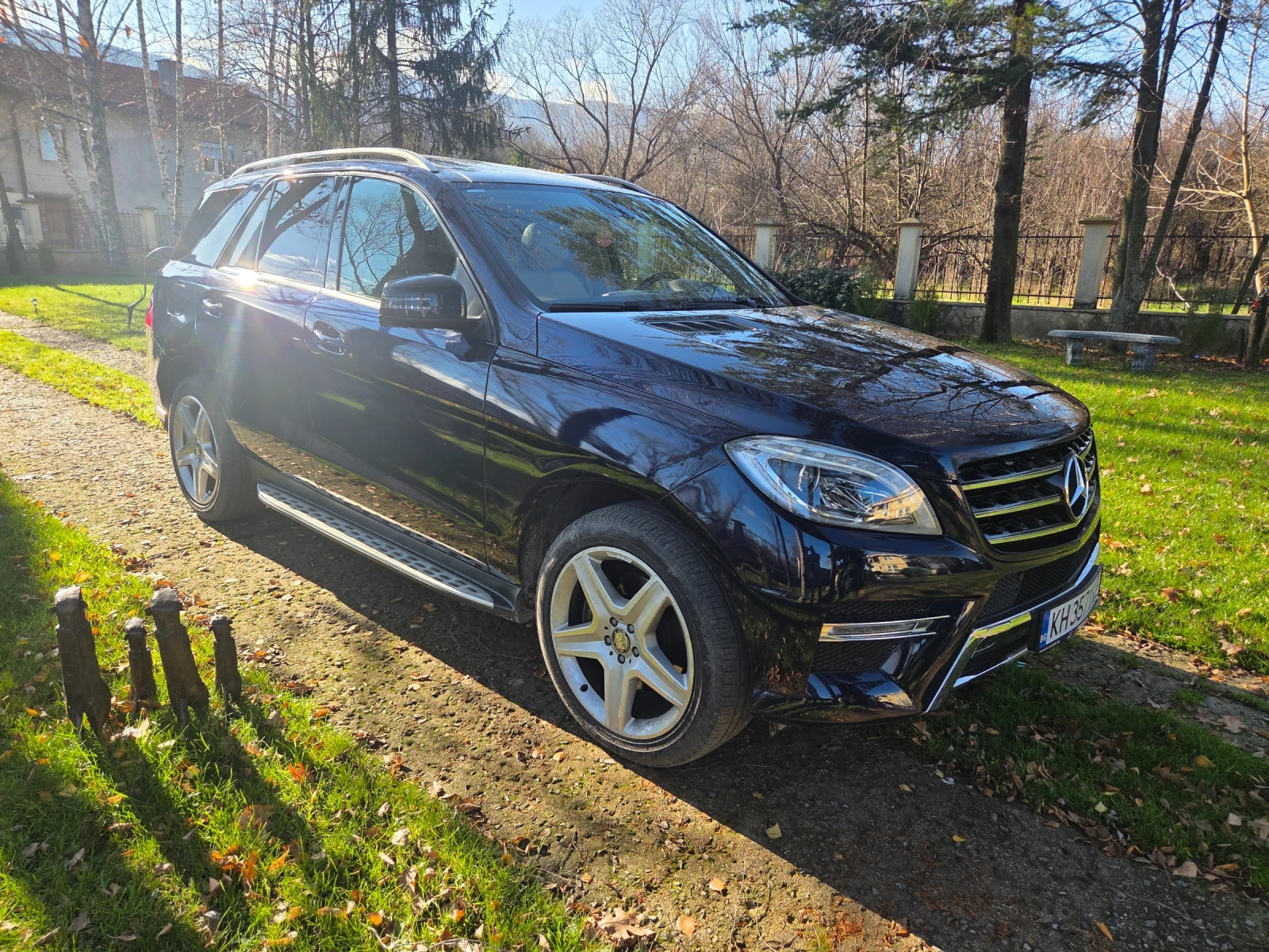 Mercedes-Benz ML 250 Мерцедес МЛ250 АМГ/Панорама/Пружини/Би-Ксенон, снимка 1