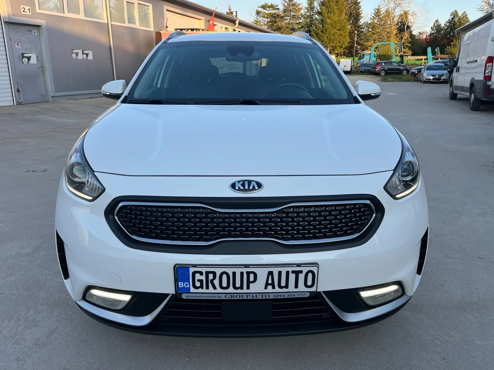 Kia Niro 1, 6i-HYBRID/NAVI/АВТОМАТ/ДИСТРОНИК/PREMIUM/ТОП!!! - изображение 2