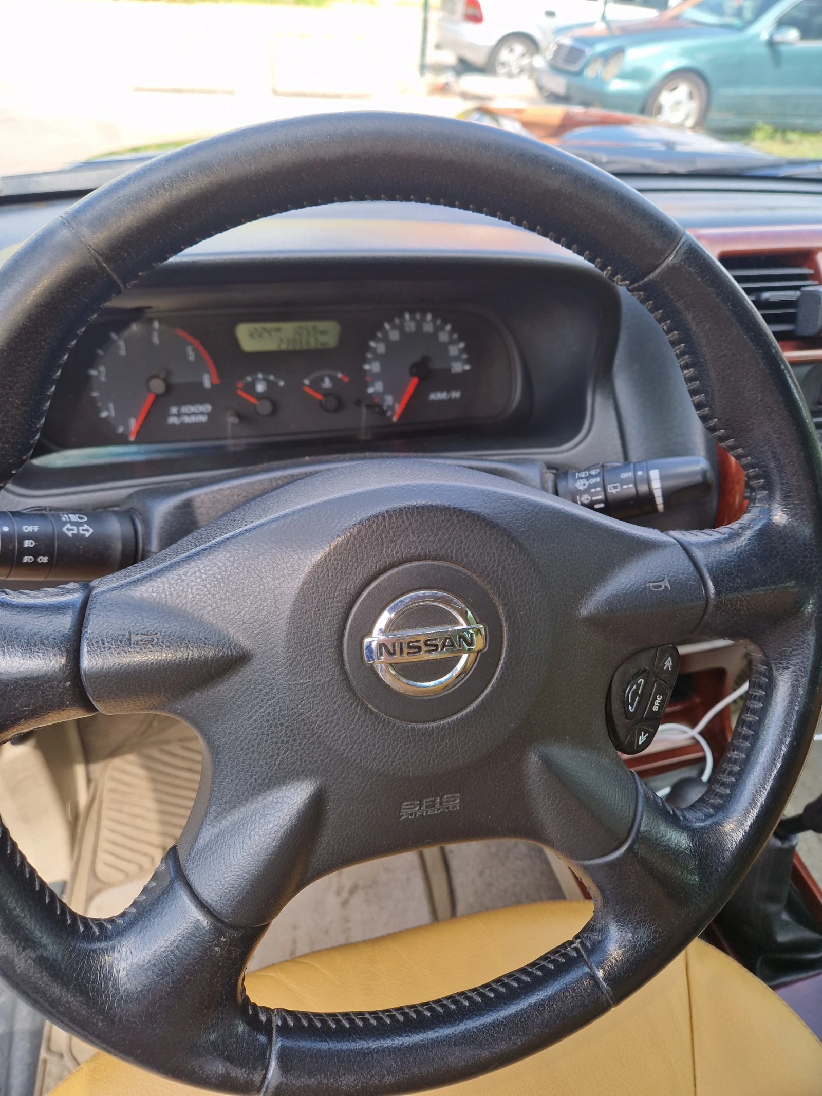 Nissan Terrano  - изображение 9
